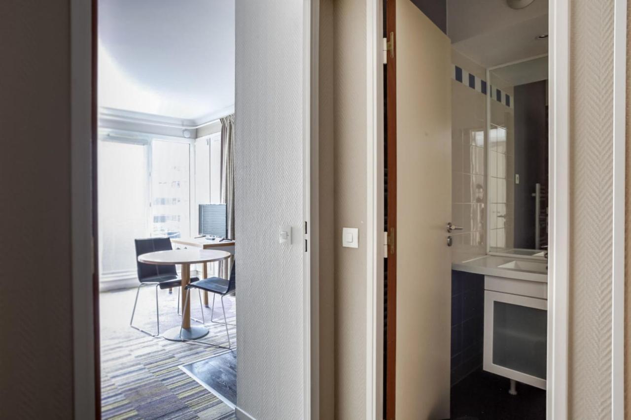 Guestready - Studio Cosy Pres Du Metro Issy-les-Moulineaux Bagian luar foto